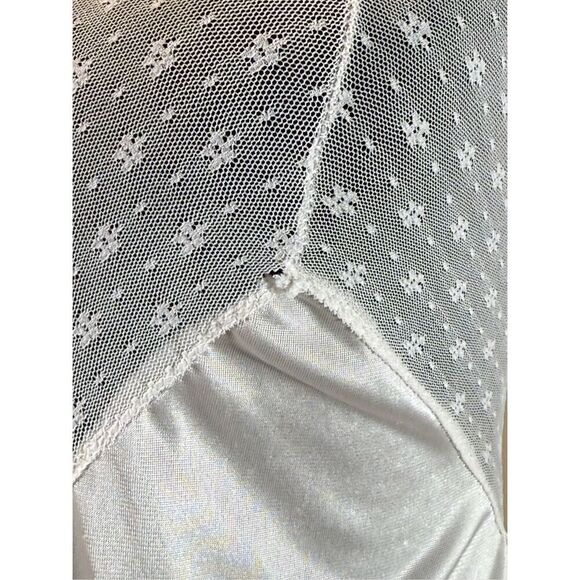 Vintage Ashley Taylor Lace Bodice & Trim White Slip Women's 32B - Picture 3 of 12